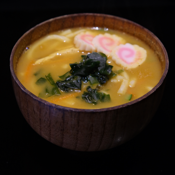 Ramen udon (sabor curry)
